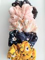 Chiffon scrunchie, large chiffon scrunchie, elastic,hair accessories,hair tie, Floral scrunchie Daisy scrunchie