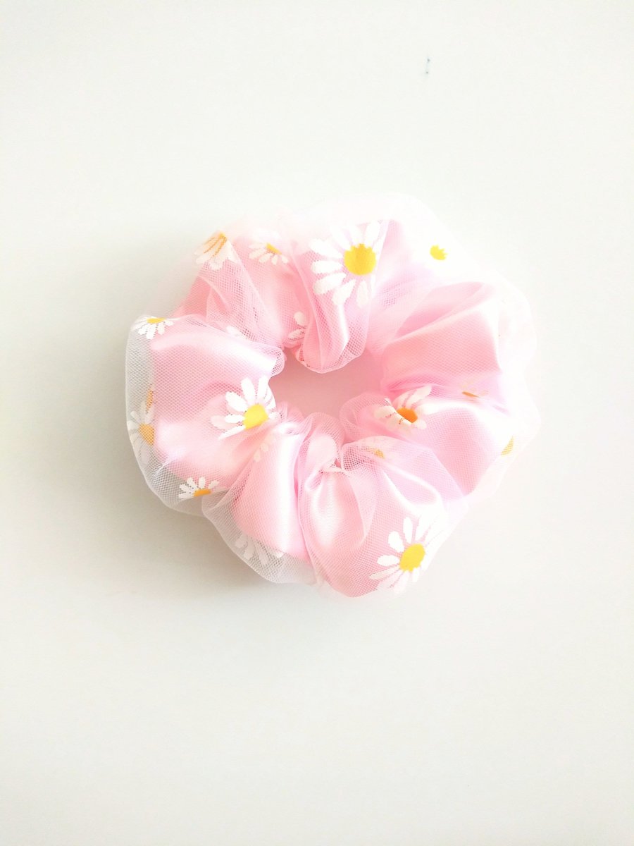 Daisy Scrunchie Double Layered, handmade hair tie, elastic,pink scrunchie,Scrunchy , adult scrunchie