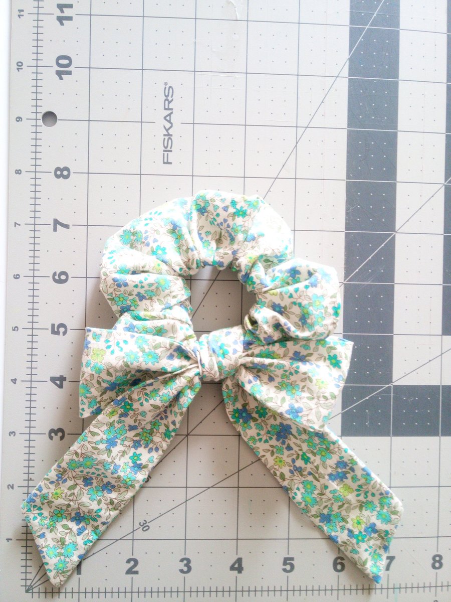 Floral scrunchie, bow scrunchie, adult scrunchie,hair tie, elastic, handmade hair accessories,