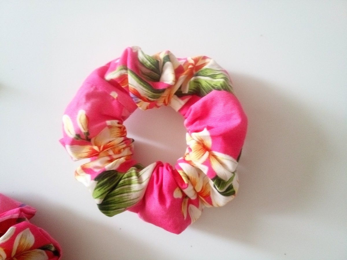 Hawaiian scrunchie,pink scrunchie, floral scrunchie,hair ties, elastic, handmade hair accessories