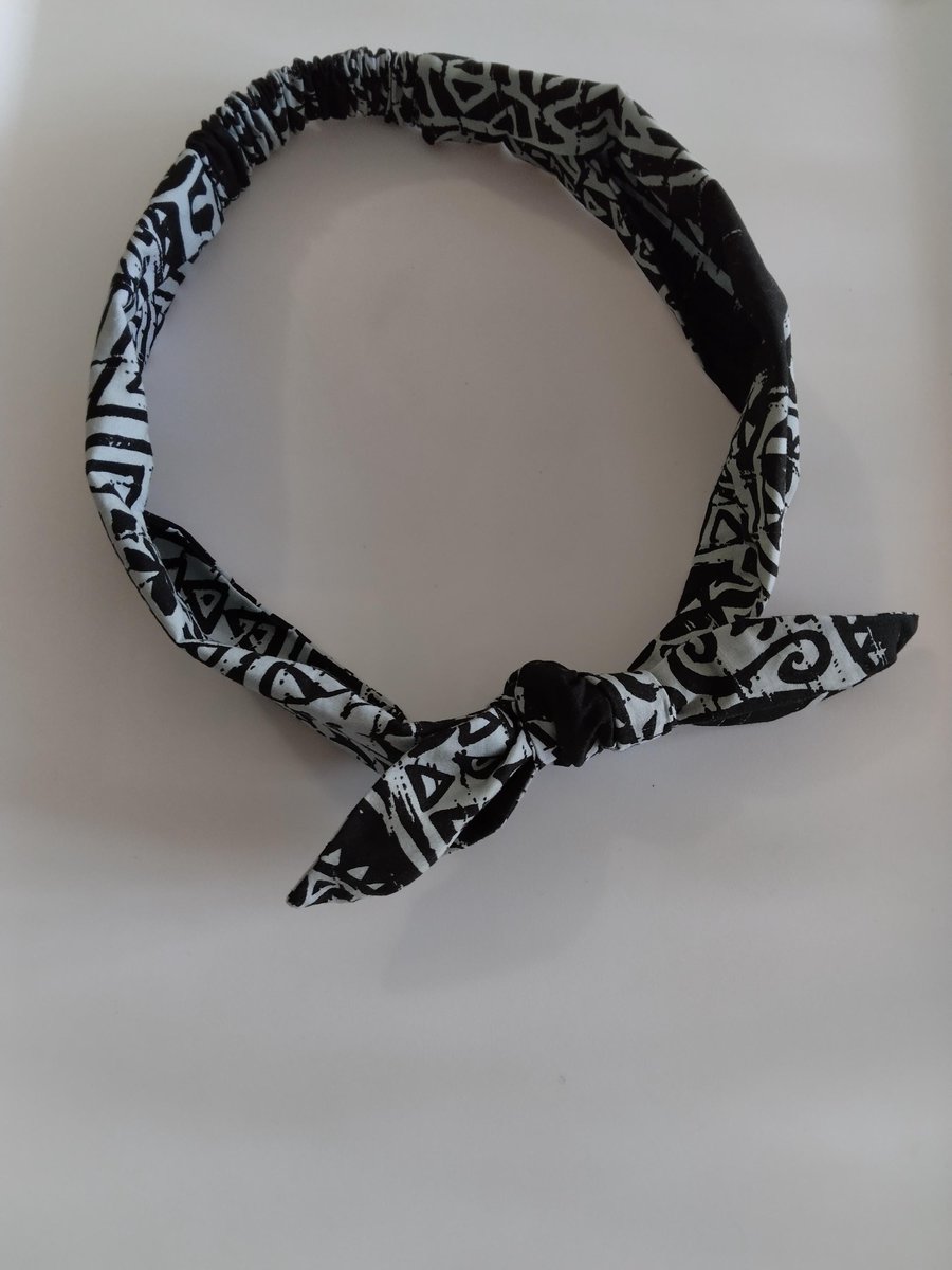 Aloha knotted head band, Hawaiian print,made in Hawaii, adult head band Bunny ears head band, handmade hair accessories
