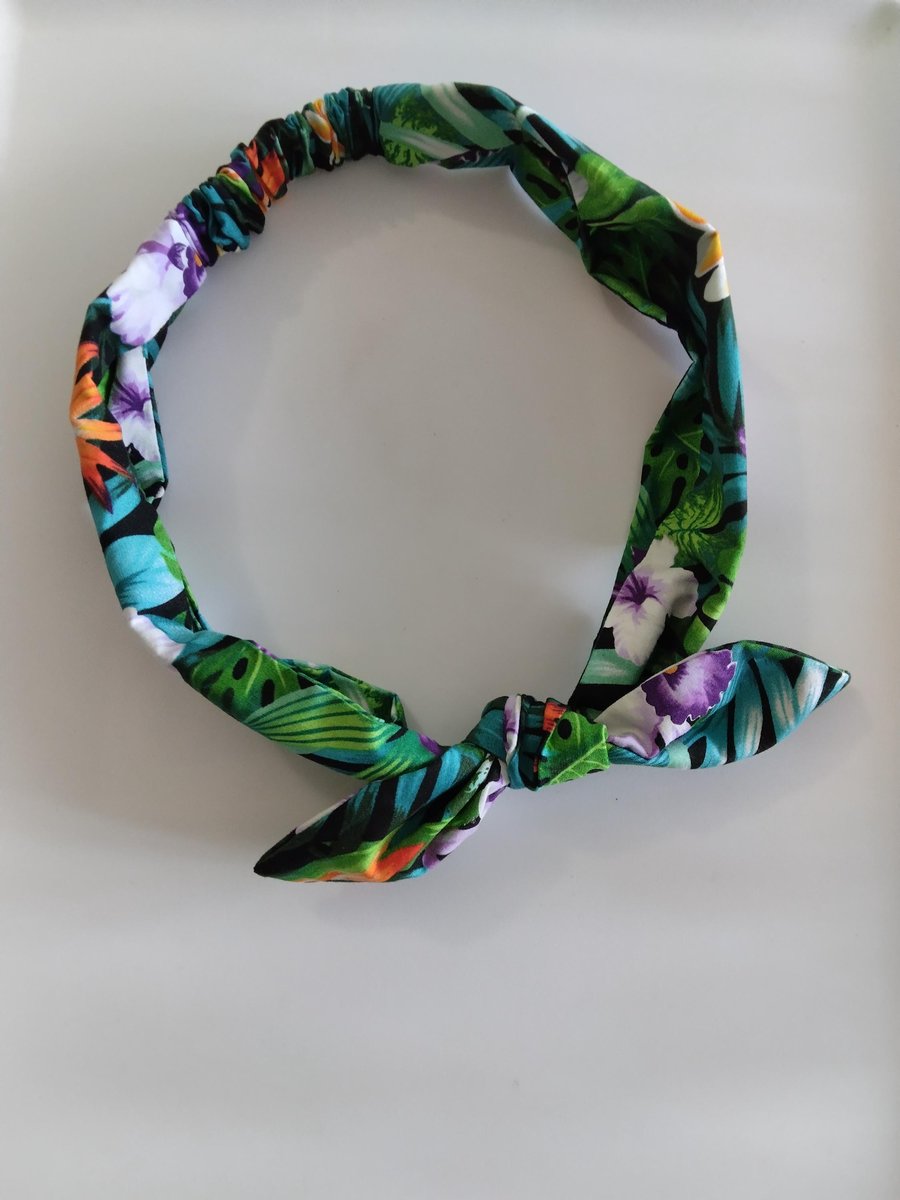 Aloha knotted head band, Hawaiian print,made in Hawaii, adult head band Bunny ears head band, handmade hair accessories