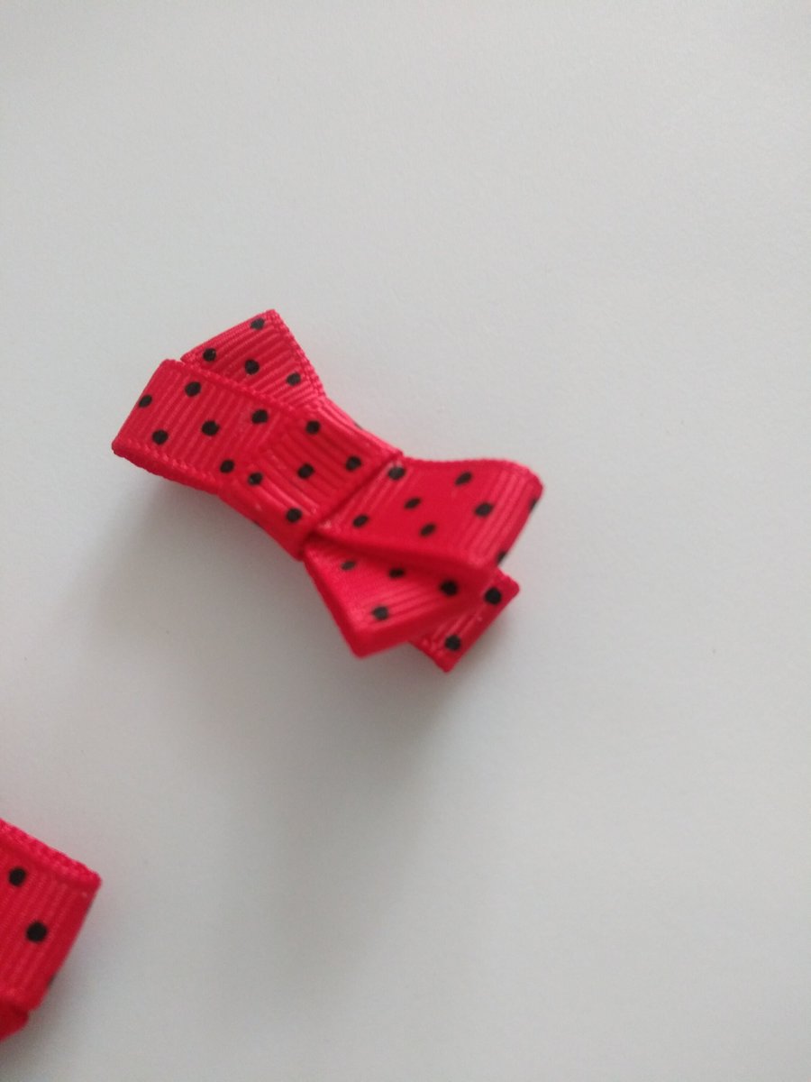 Piggy hair clips, small hair clips, red hair clips, anti-slip hair clip, Ladybug pattern