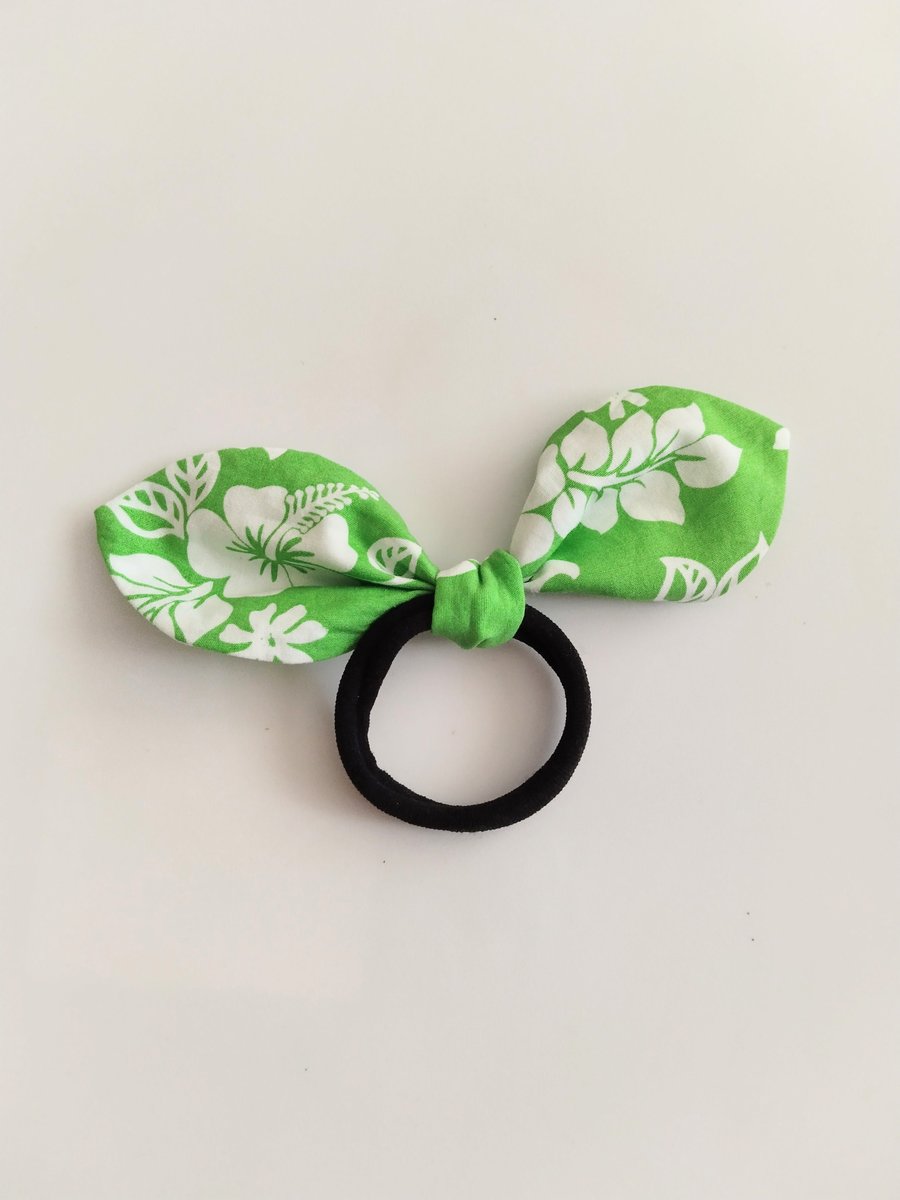 Hawaiian print Bunny ears hair ties, handmade hair accessories, elastic,tropical flower