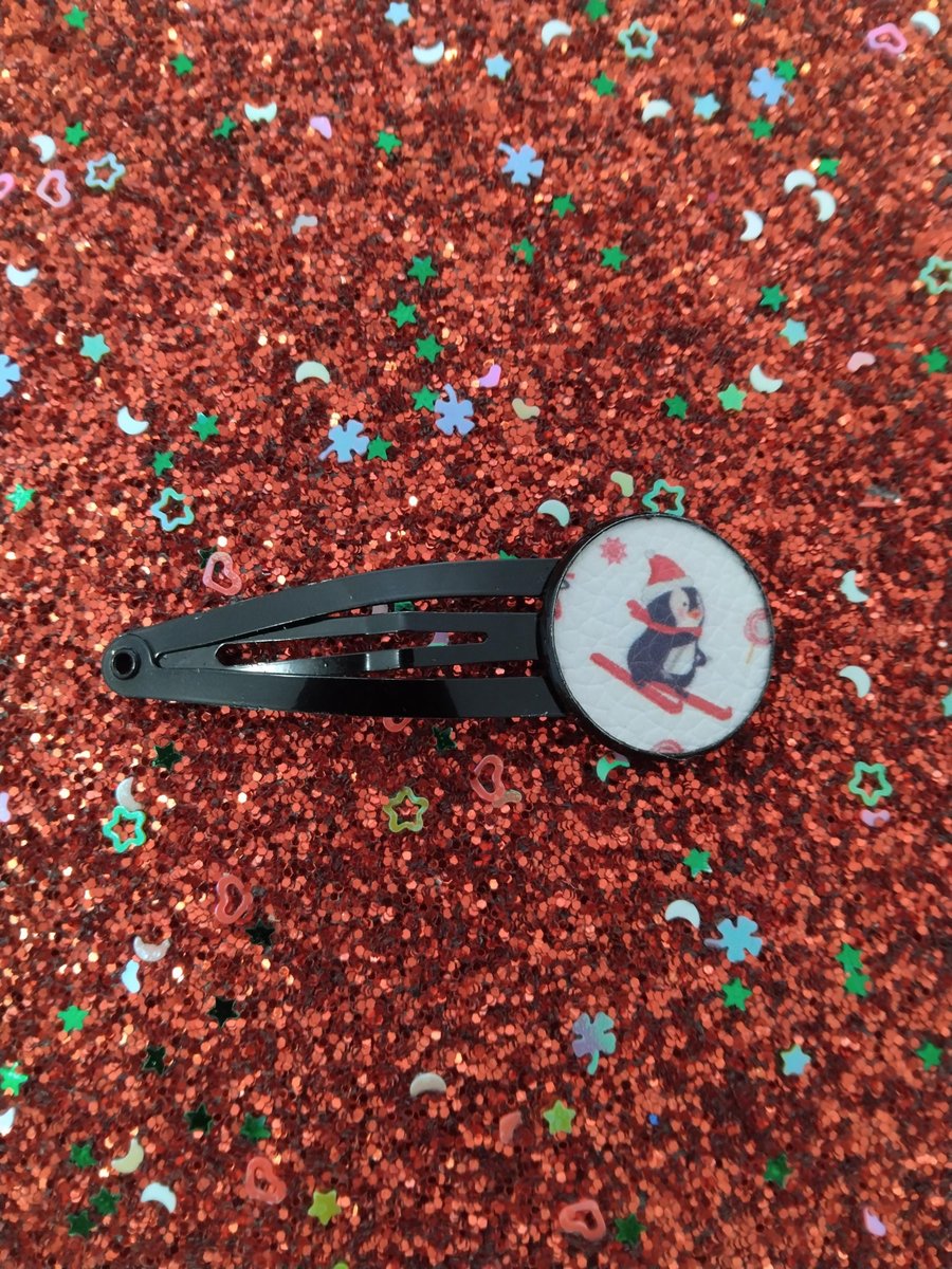 Christmas snap clips, penguin hair clips, holidays hair clips, girls hair clips,.kids hair clips