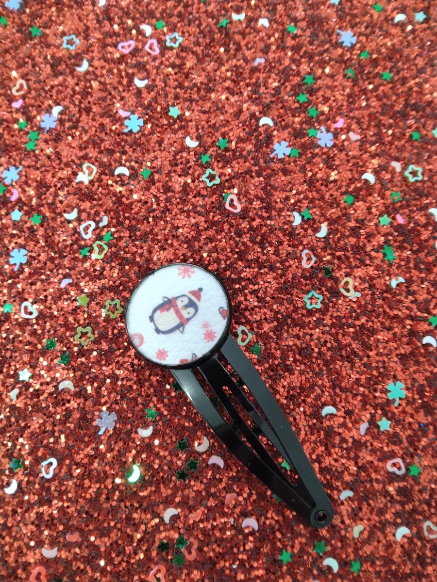 Christmas snap clips, penguin hair clips, holidays hair clips, girls hair clips,.kids hair clips