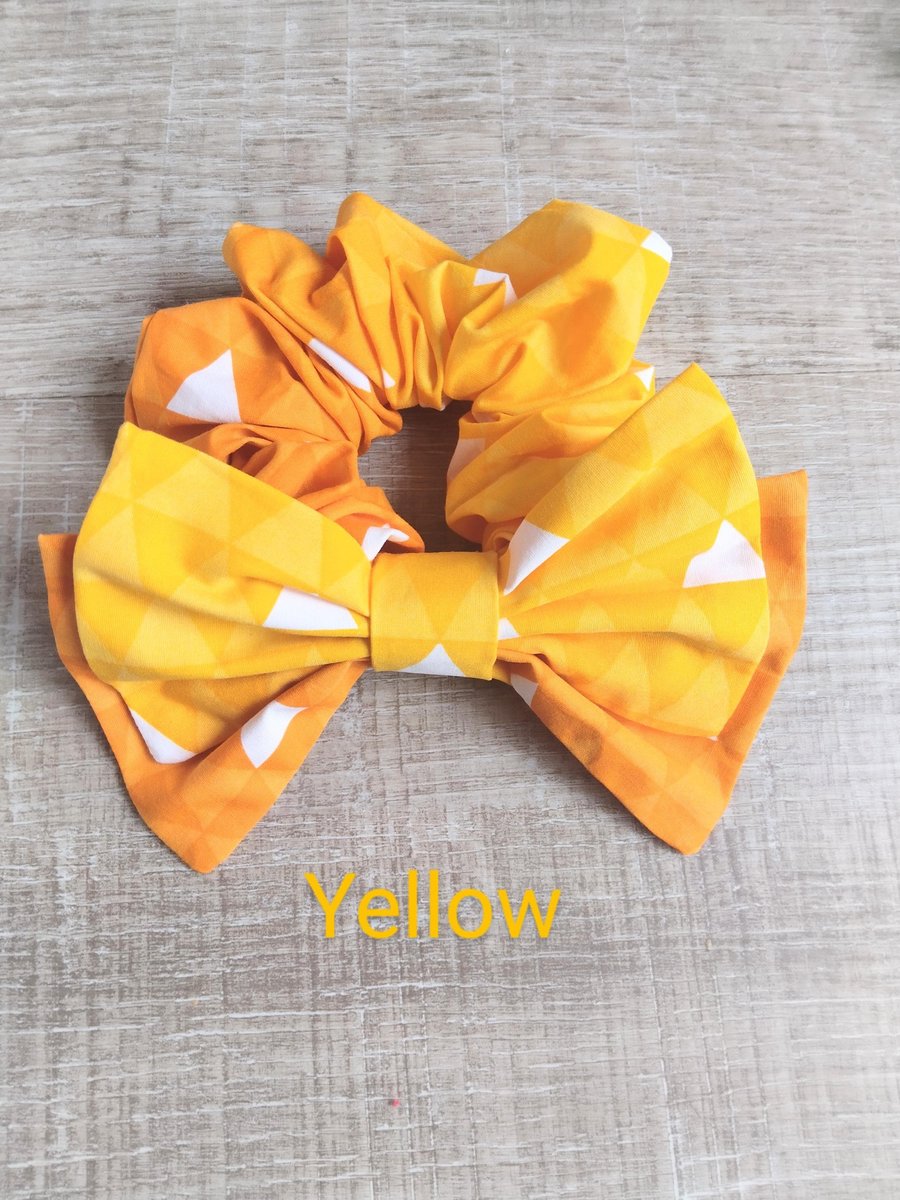 Scrunchie with bow,Bow scrunchie,scrunchy,elastic, scrunchie for Adults,Anime inspired scrunchie