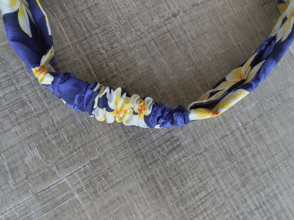 Aloha Knotted Headband: Hawaiian Floral Print, Handmade Cotton Hair Accessory