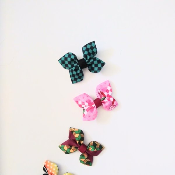 Japanese  clip, Japanese kimono pattern,single clip , Anime hair clip, small hair clip, handmade hair accessories
