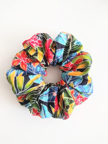 Hawaiian XL Scrunchie, Floral scrunchie,made in Hawaii, handmade hair accessories