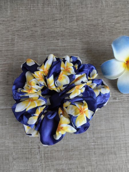 Handmade Aloha Scrunchie: Hawaiian Floral Print Hair Tie